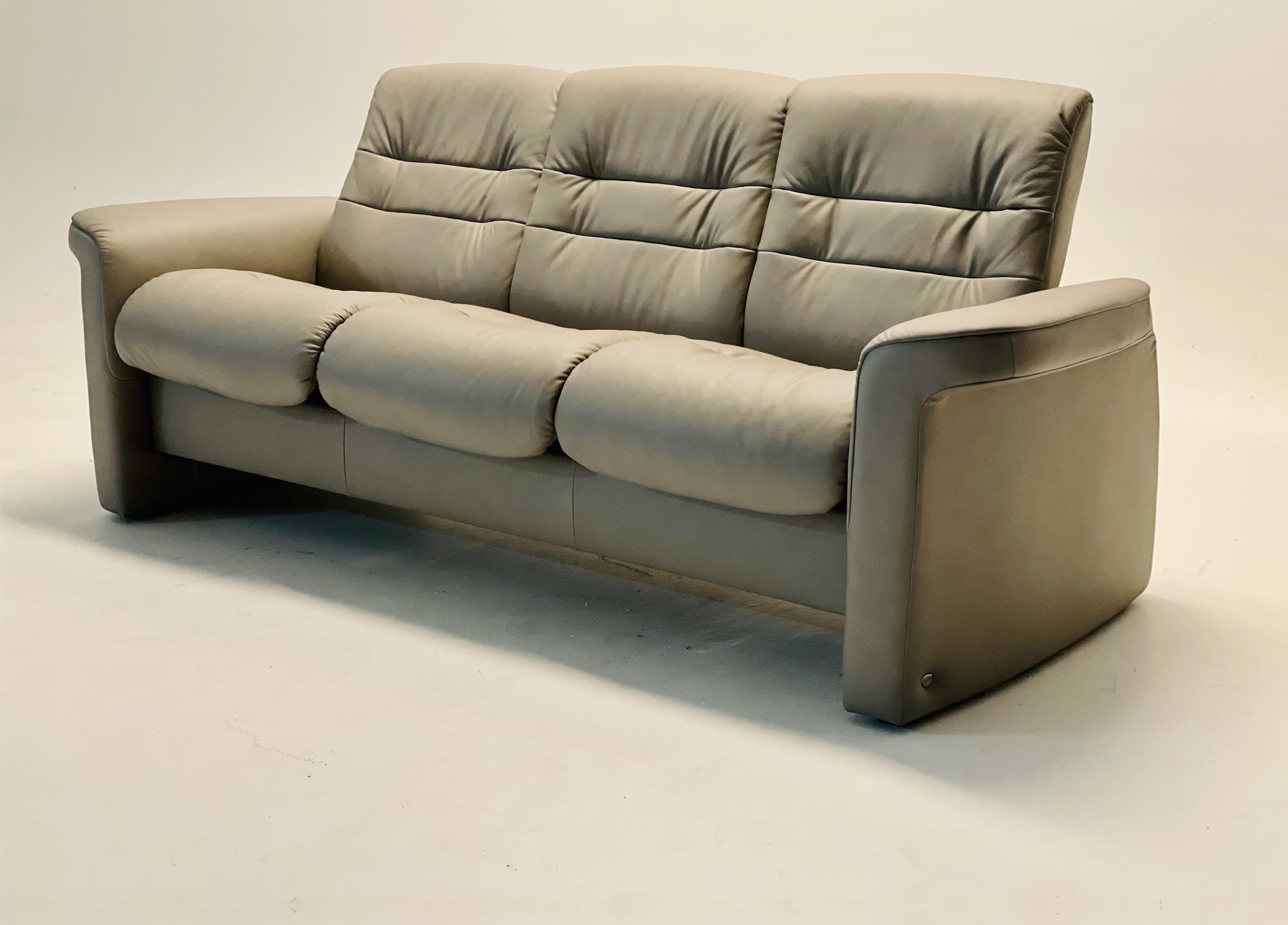 Low back best sale reclining sofa